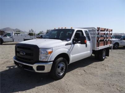 2016 Ford F-350  Flatbed Truck