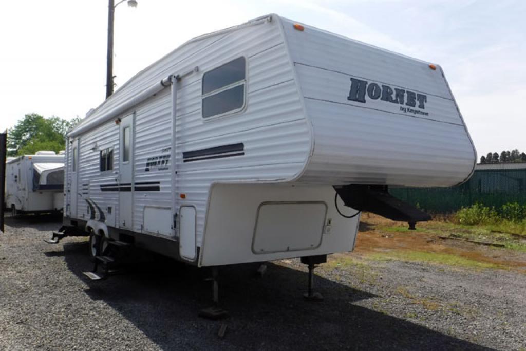 2005 Keystone Hornet 295FWBH