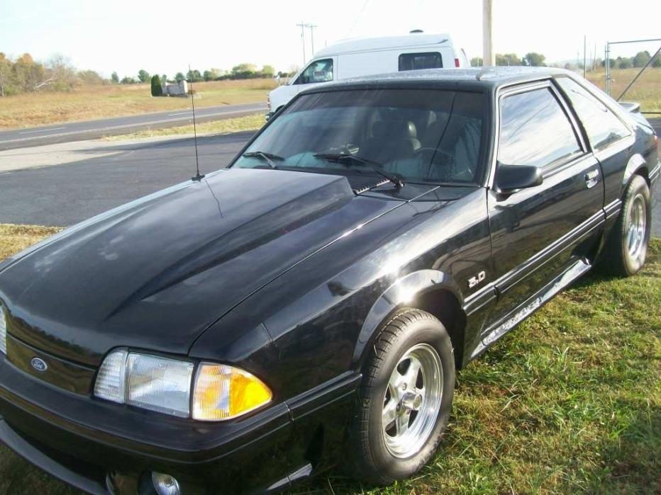 1992 Ford MUSTANG