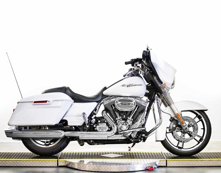 2014 Harley-Davidson ROAD KING CVO