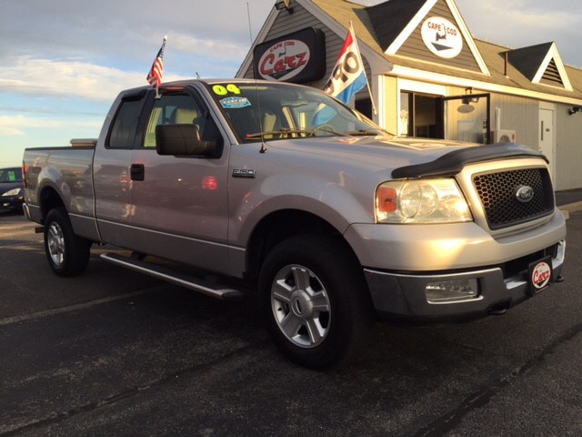 2004 Ford F-150 XLT 4dr SuperCab 4WD Styleside 8 ft. LB