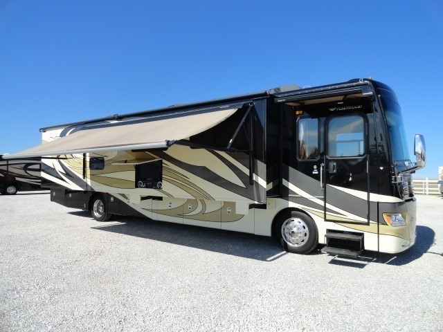 2011 Fleetwood DISCOVERY 40G