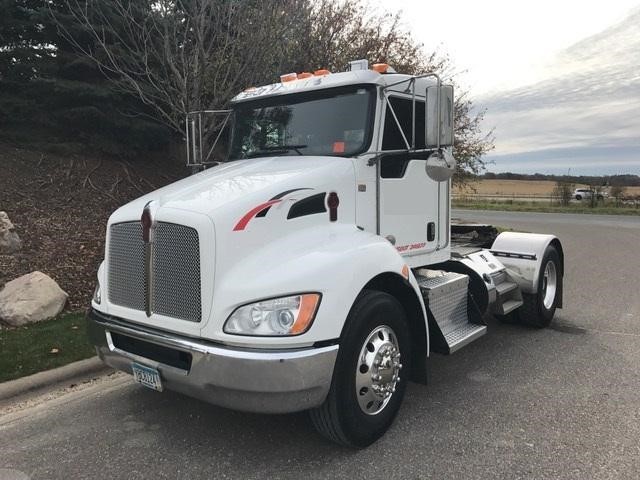 2011 Kenworth T370  Conventional - Day Cab