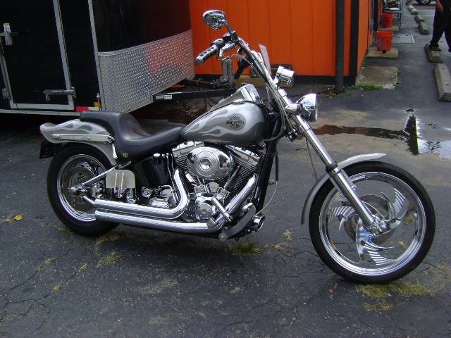 2004  Harley-Davidson  FXST/FXSTI Softail Standard