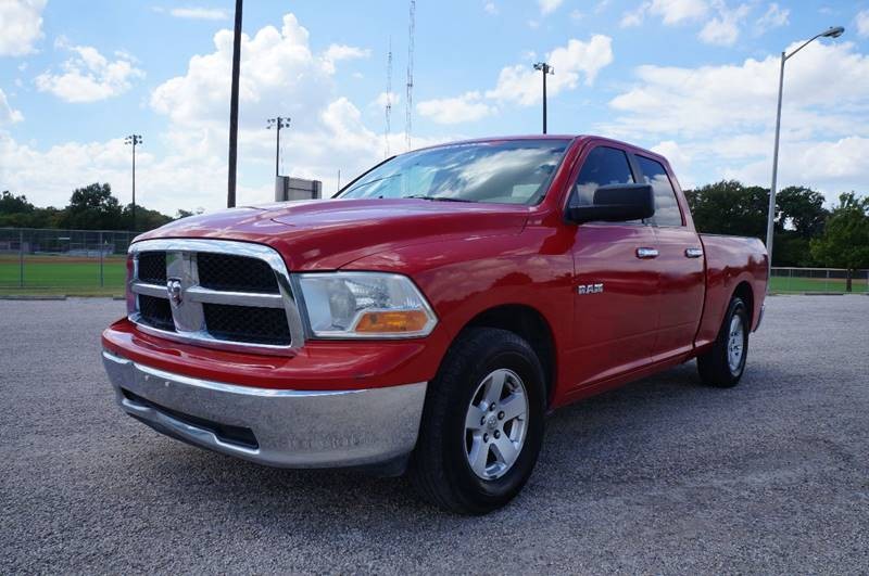 2010 Dodge Ram Pickup 1500 SLT 4x2 4dr Quad Cab 6.3 ft. SB Pickup