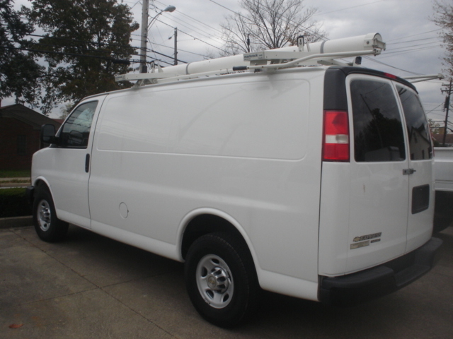 2013 Chevrolet Express 2500  Cargo Van
