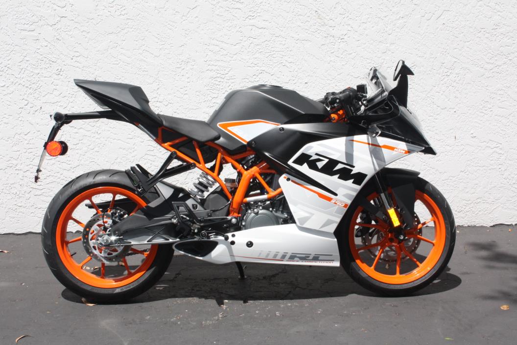 2016  KTM  RC 390