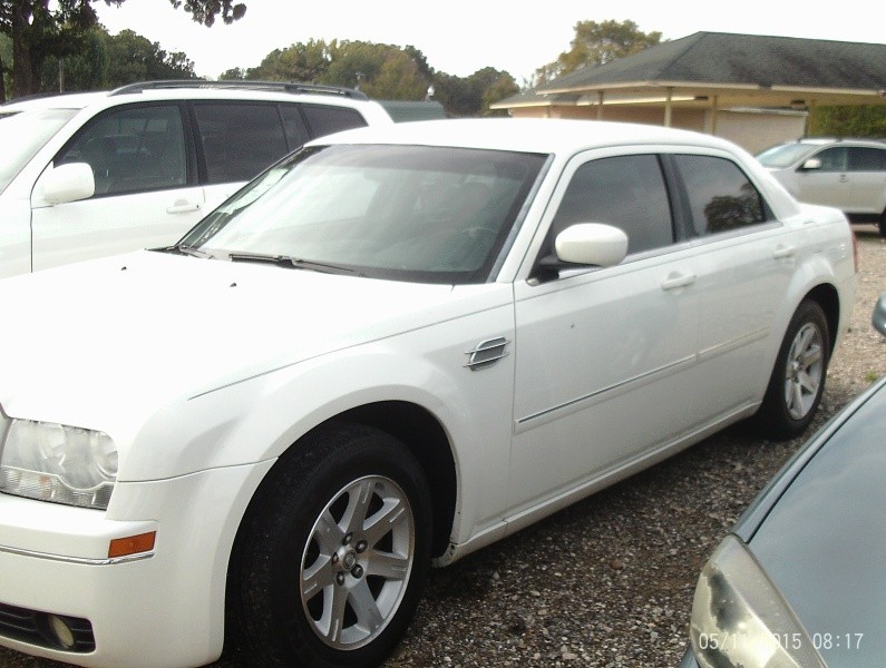 2006 Chrysler 300 4dr Sdn 300 Touring