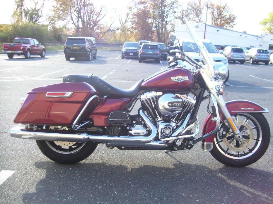 2011 Harley-Davidson Heritage Softail Classic Peace Officer