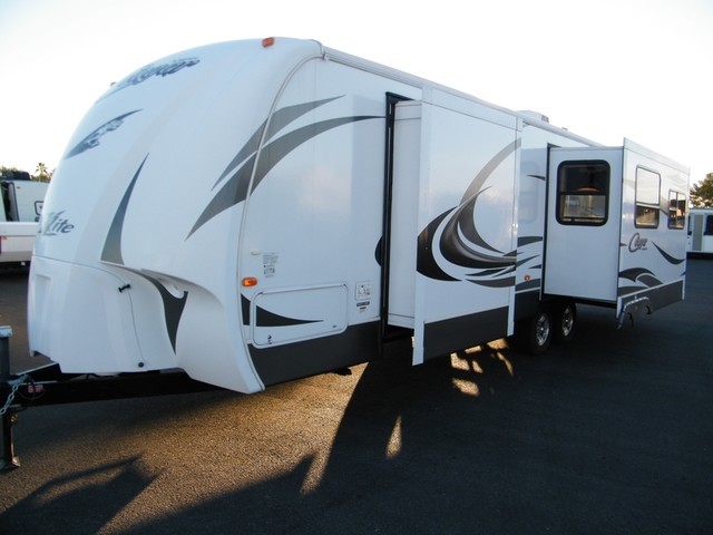 2012 Cougar 30RLS