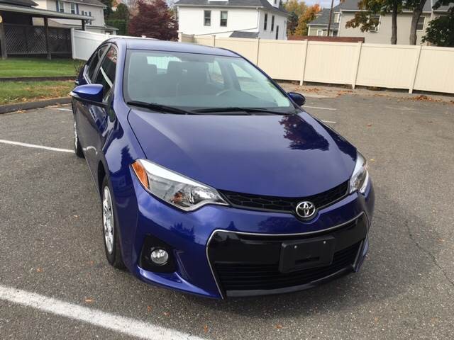 2014 Toyota Corolla S 4dr Sedan