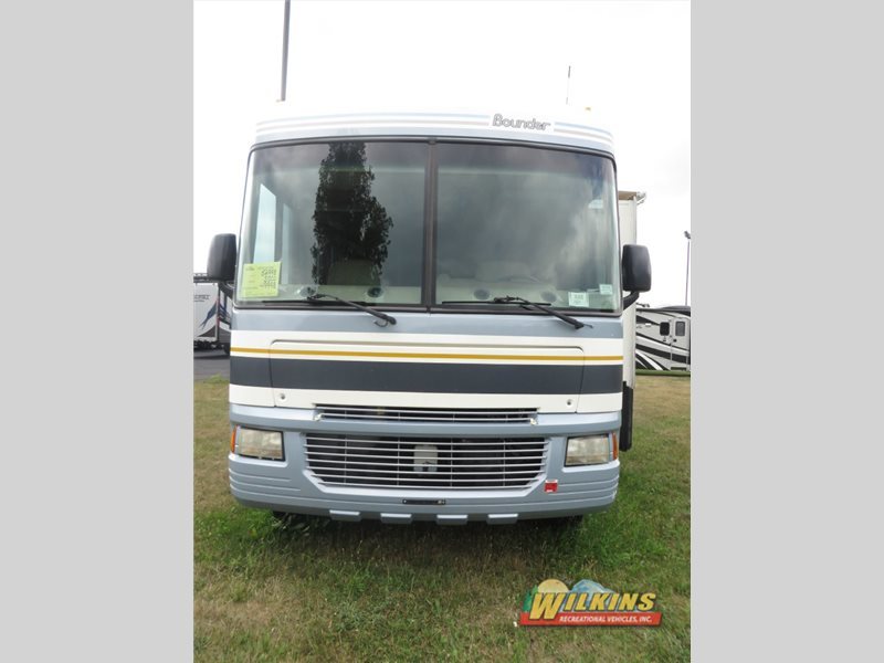 Fleetwood Rv Bounder 32W