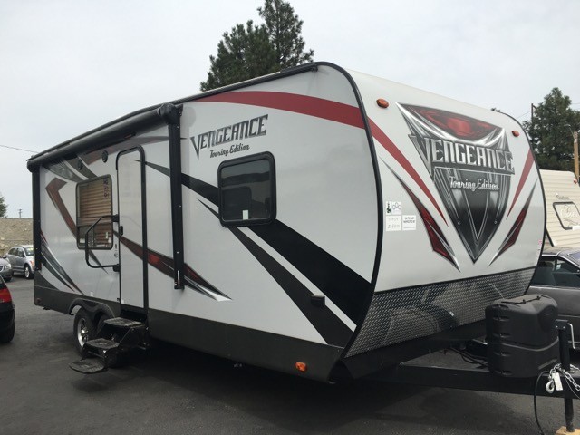2016 Forest River VENGEANCE Touring Edition (CLICKITAUTOANDRVVALLEY)