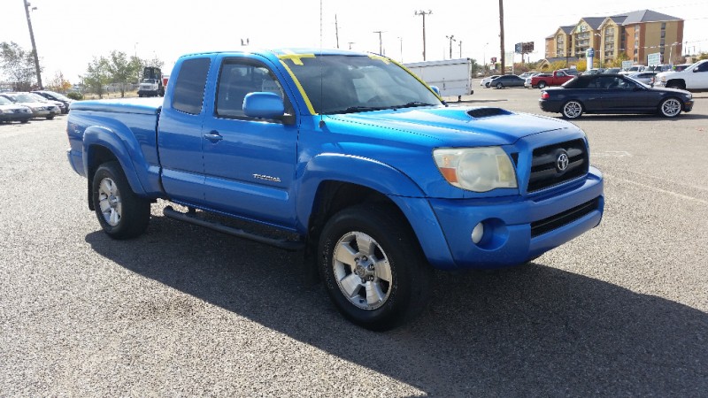 2006 Toyota Tacoma Access 128 PreRunner V6 Auto Natl