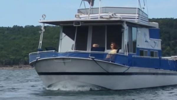 1969 Riverqueen 40' Houseboat