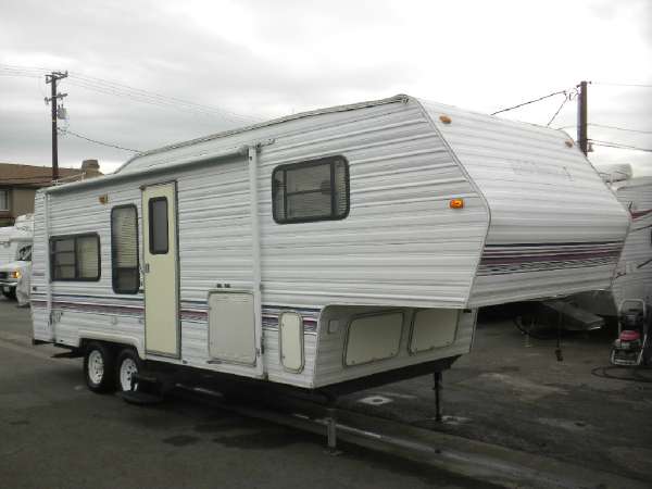 1997  Forest River  Wildwood 232