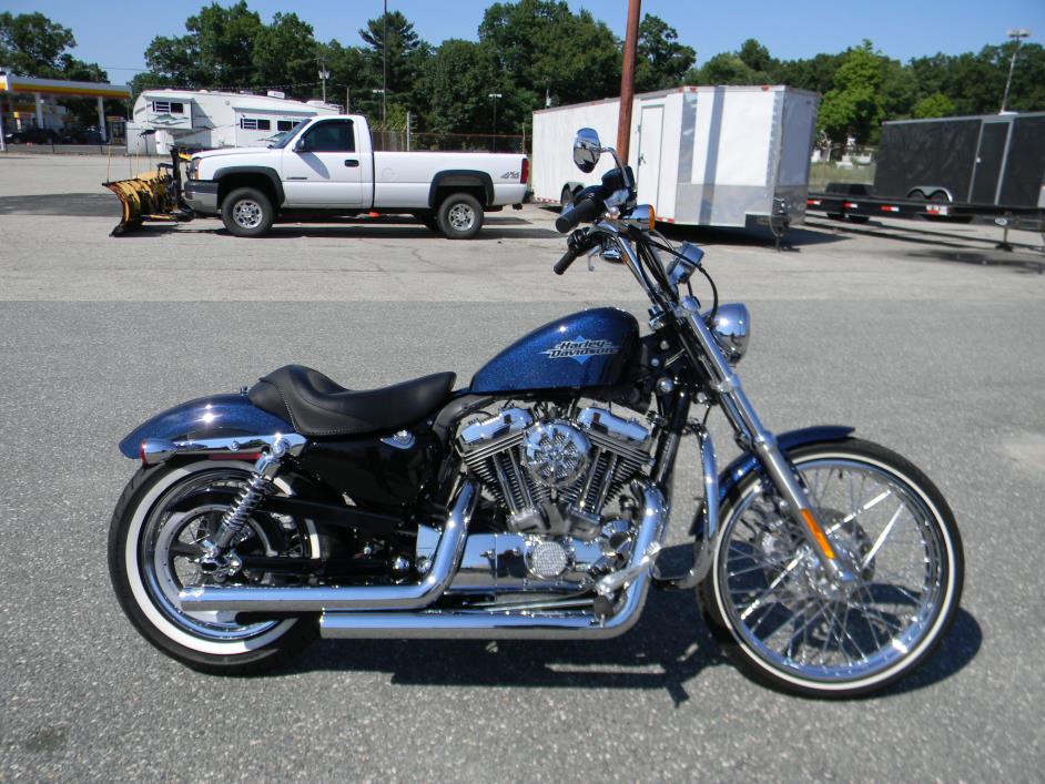 2013  Harley-Davidson  Sportster Seventy-Two