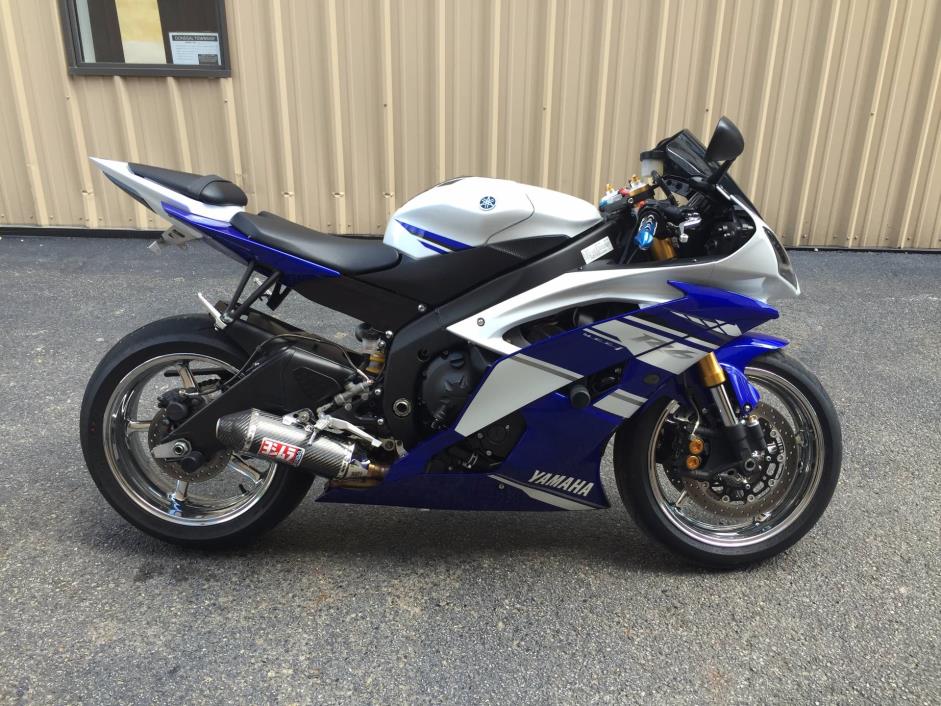 2014  Yamaha  YZF-R6