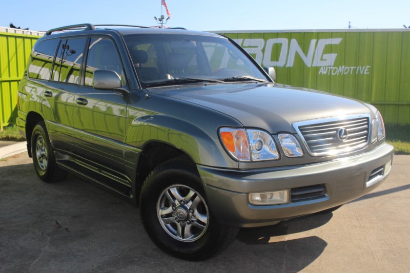 2001 Lexus LX 470 4dr SUV