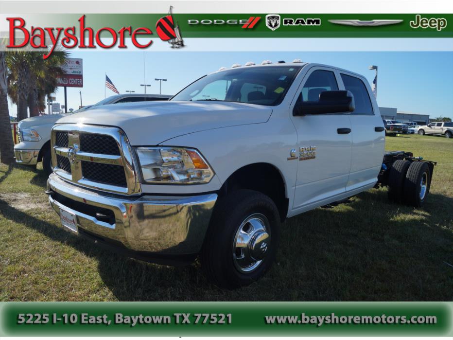 2015 Ram 3500 Chassis  Cab Chassis