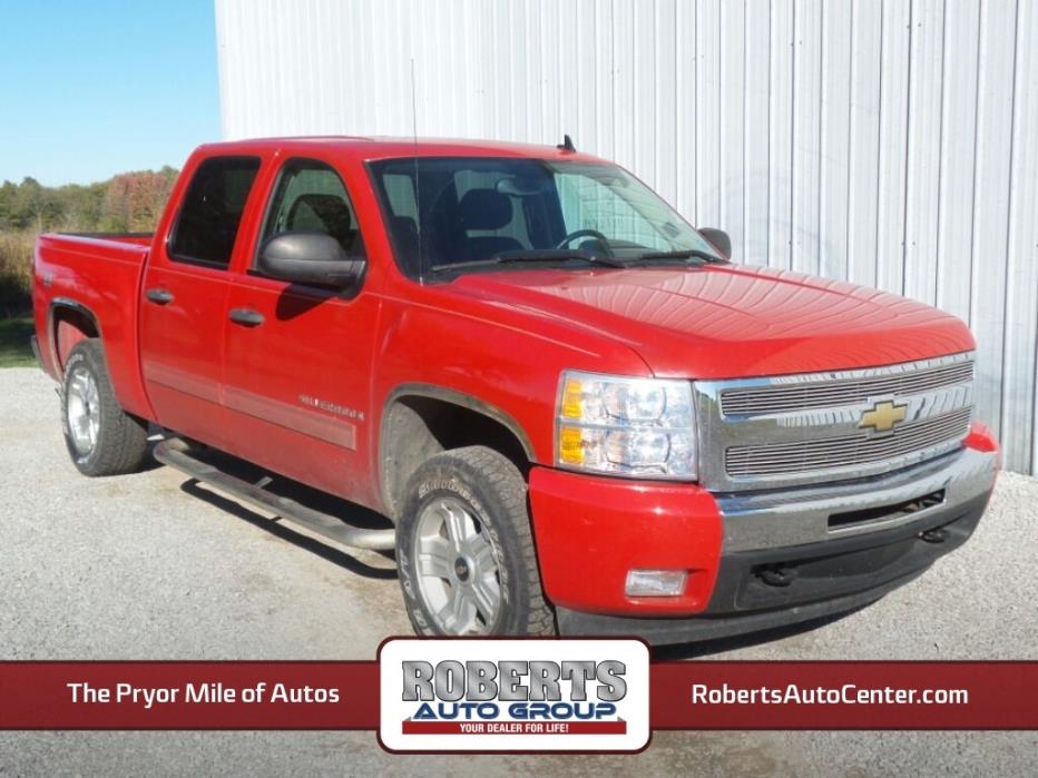 2009 Chevrolet Silverado 1500  Pickup Truck