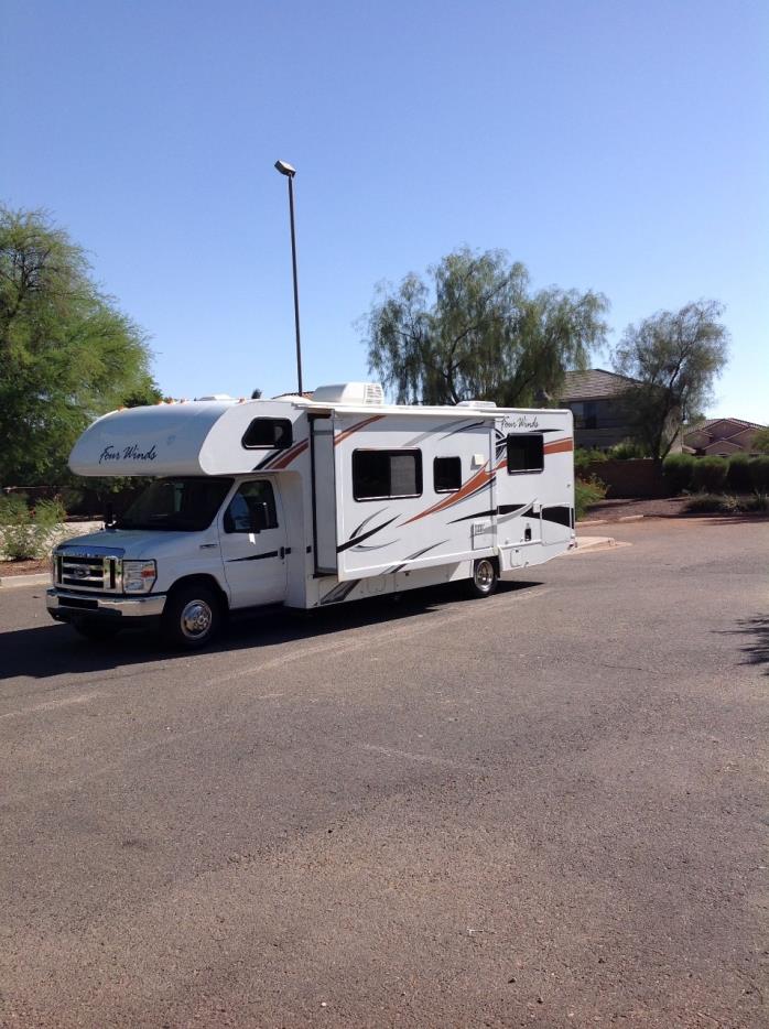 2012 Thor Motor Coach FOUR WINDS 28L