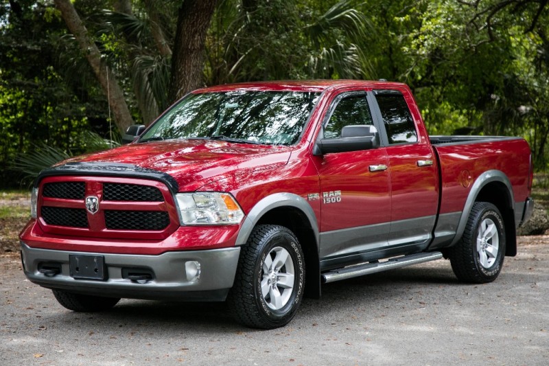 2013 Ram 1500 4WD Quad Cab 140.5 Big Horn