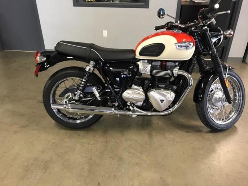 2011 Triumph THRUXTON EFI