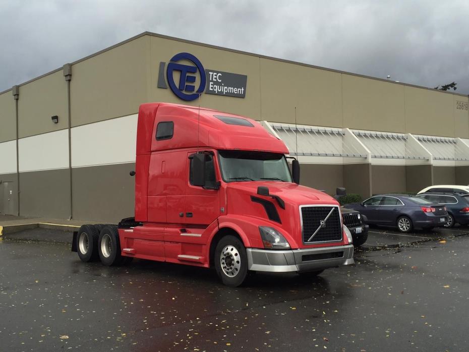 2014 Volvo Vnl  Toter