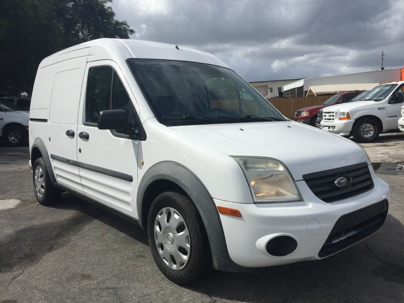 2010 Ford Transit Connect 114.6 XLT w/o side or rear door glass