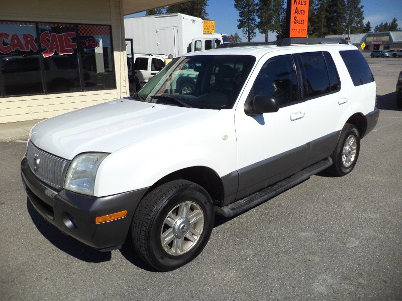 2005 Mercury Mountaineer 4dr Convenience AWD