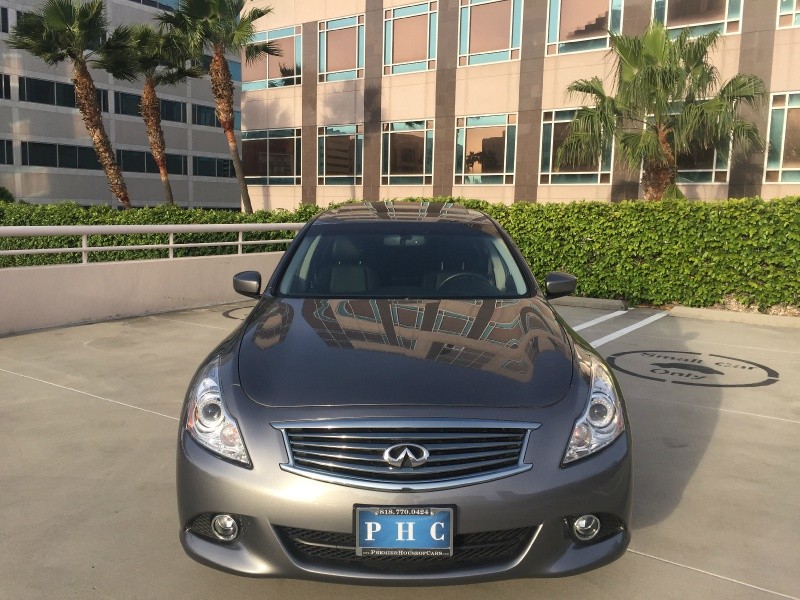 2015 Infiniti Q40 4dr Sdn RWD