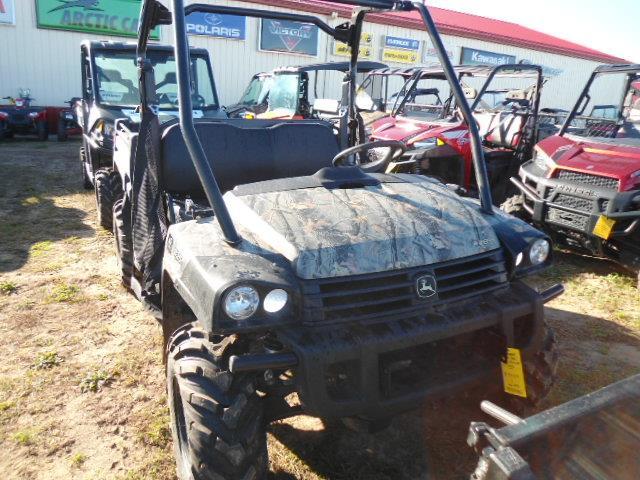 2016 John Deere Gator XUV825i Camo