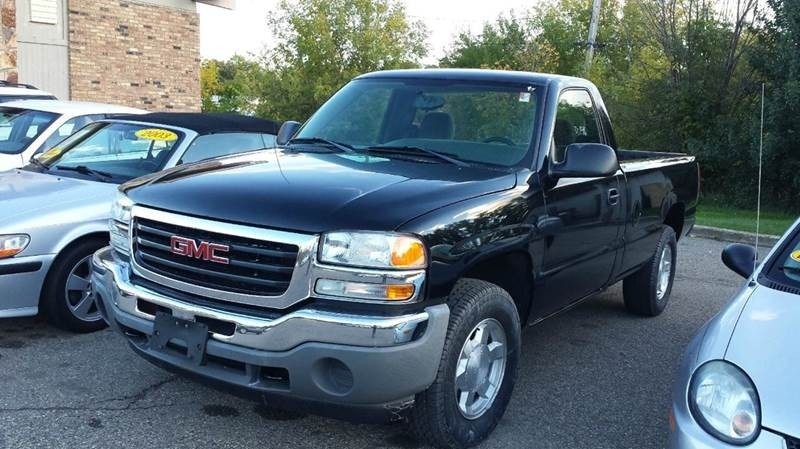 2005 GMC Sierra 1500 SLE 2dr Standard Cab 4WD LB