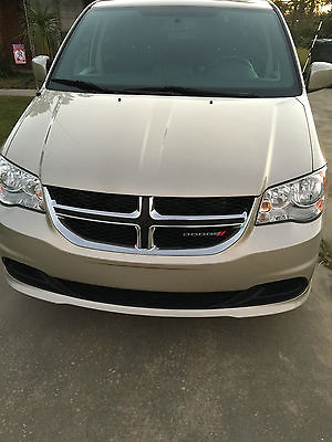 2014 Dodge Grand Caravan SE 30th Anniversary Edition Mini Passenger Van 4-Door 2014 Dodge Grand Caravan SE 30th Anniversary Edition DVD only 36k miles