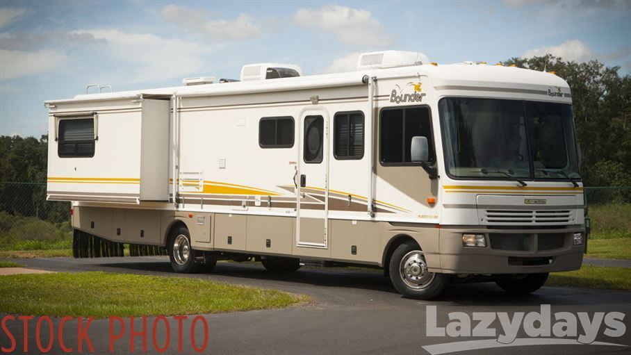 2003 Fleetwood Rv Bounder 36S