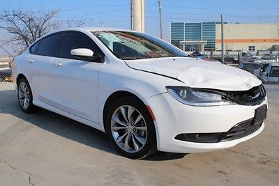 2016 Chrysler 200 Series S 2016 Chrysler 200 S Damaged Salvage Only 21K Miles Economical Priced to Sell!!