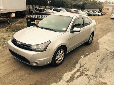 2009 Ford Focus SE 2009 FORD FOCUS SE COUPE 5 speed!!