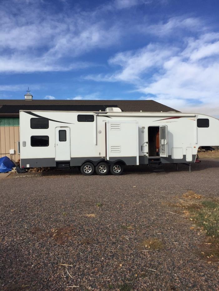 2008 Keystone FUZION 393