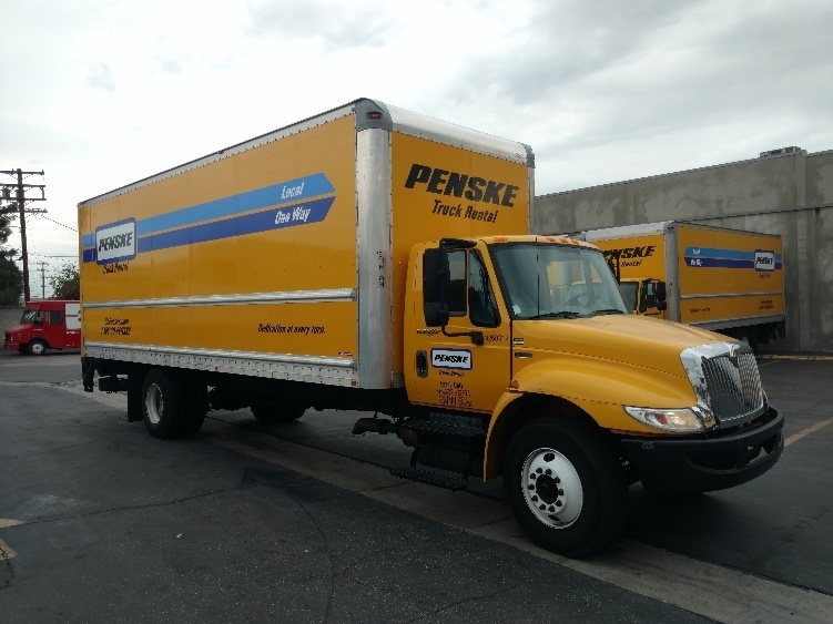 2013 International 4300  Box Truck - Straight Truck