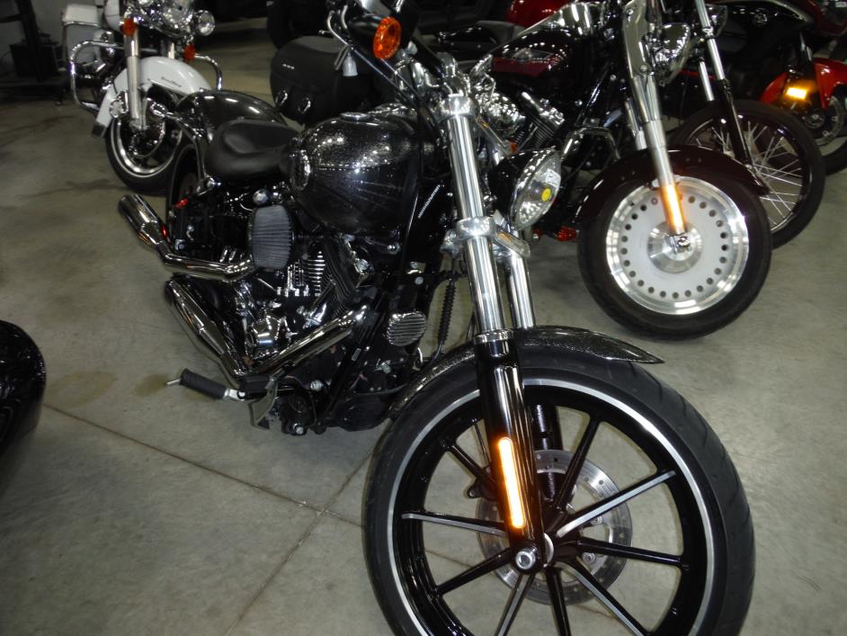2015 Harley-Davidson Sportster 72 XL1200V