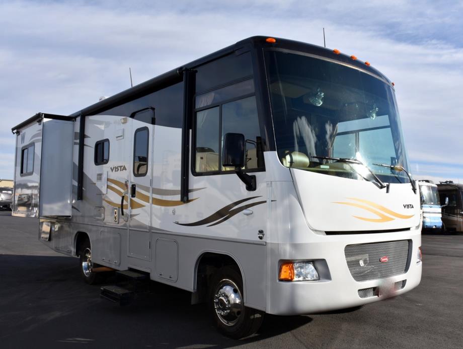 2011 Winnebago VISTA 26P