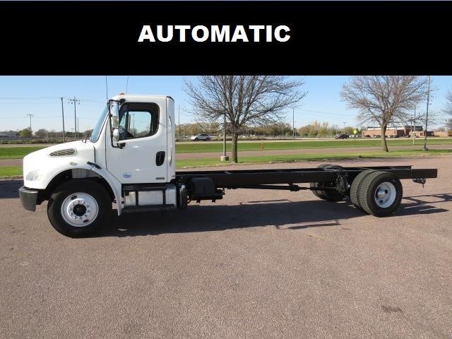 2012 Freightliner Business Class M2 106  Cab Chassis