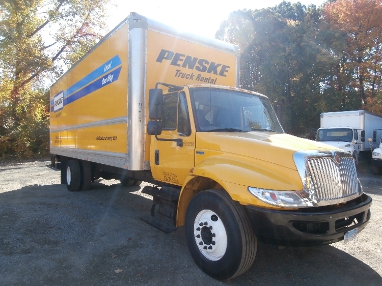 2013 International Durastar 4300  Box Truck - Straight Truck