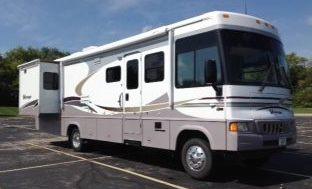 2006 Winnebago Voyage