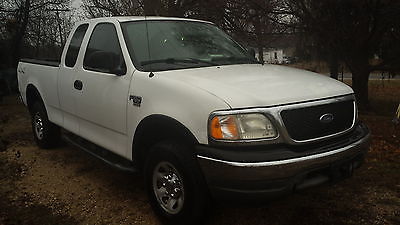 2003 Ford F-150  2003 Ford F150 4x4 Ext. Cab with Special 7700 Suspension Package