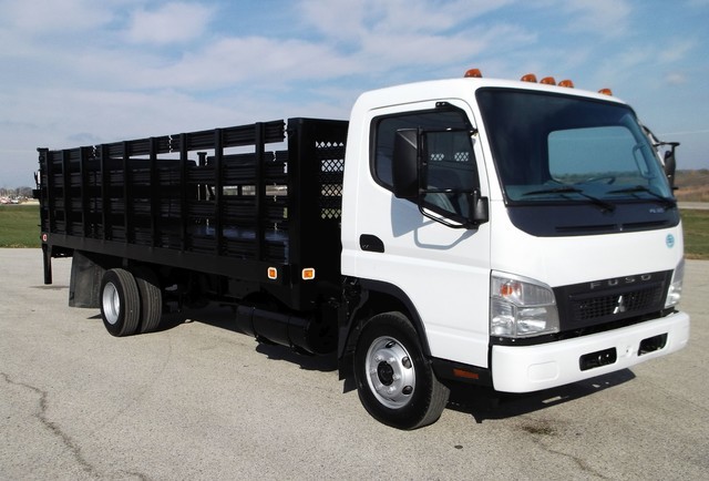2008 Mitsubishi Fuso Fe180 Stake Truck With Lift, 19' Fe  Stake Bed