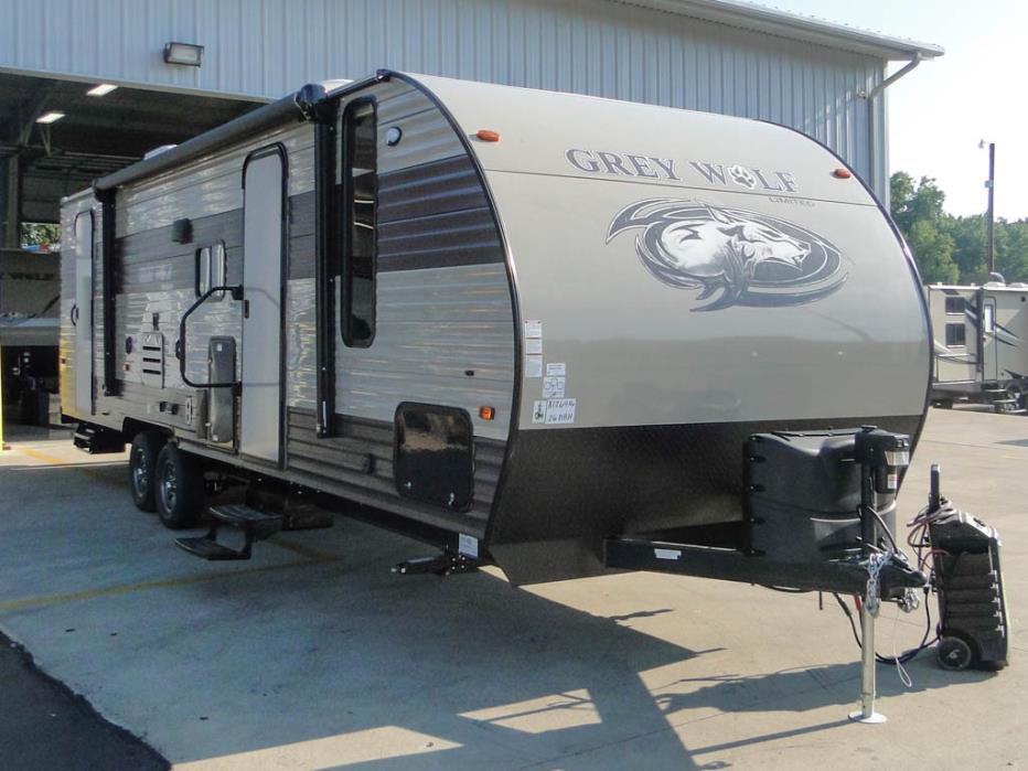 2017 Forest River Cheorkee Grey Wolf 26DBH Bunk House