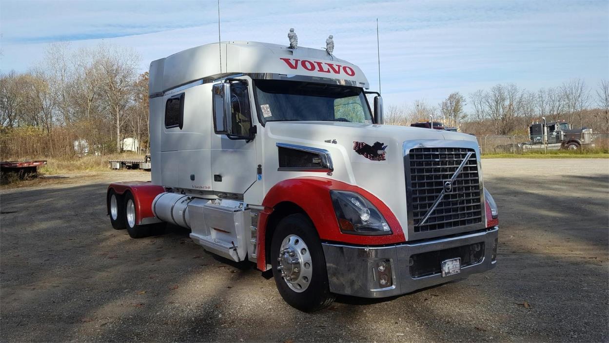 2009 Volvo Vnl64t630  Conventional - Sleeper Truck