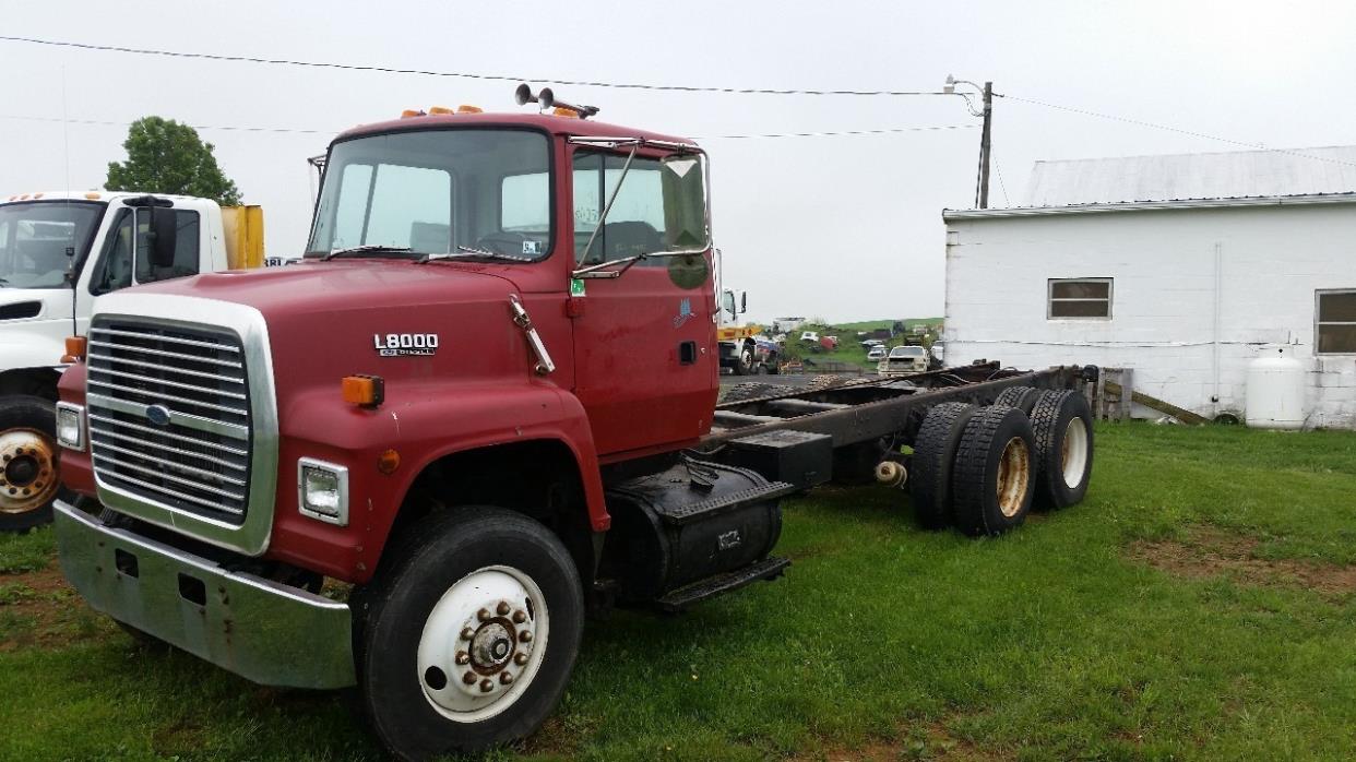 1991 Ford Ln8000  Cab Chassis